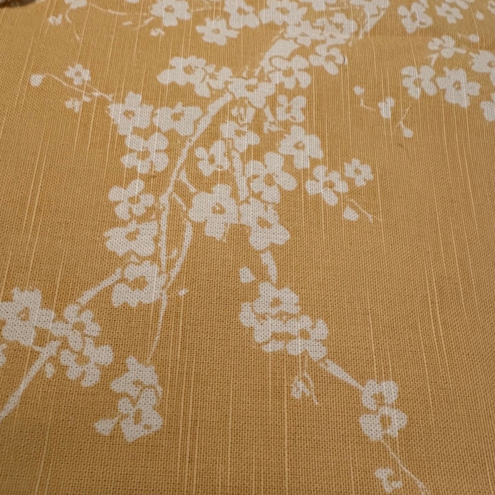 Gaston Y Daniela MMIV Estampado a Mano Floral Fabric‎ Yellow Ochre White 2 yards